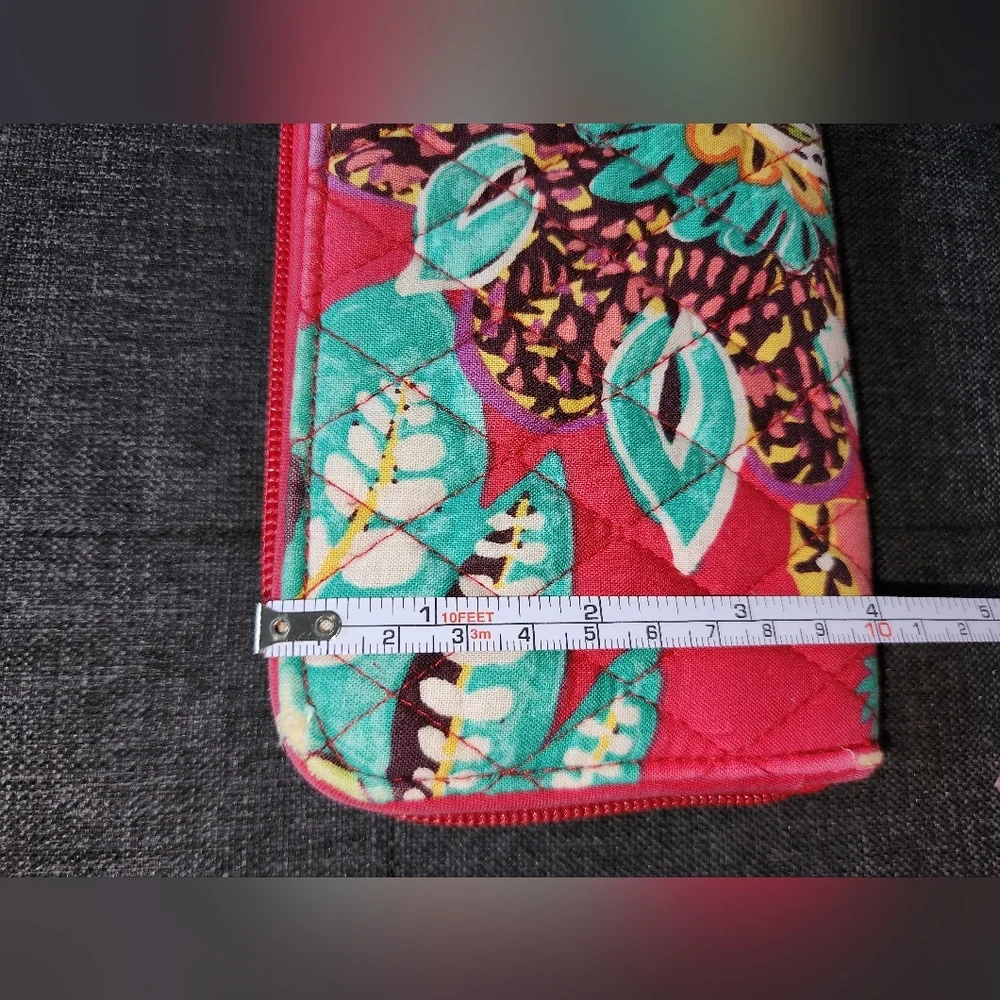 Preowned Vera Bradley‎ Georgia RFID wallet